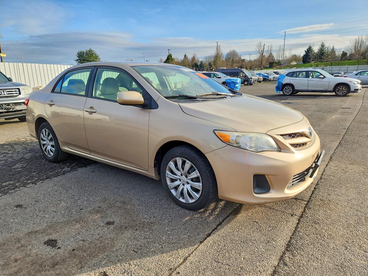 2012 TOYOTA COROLLA BASE photo 4