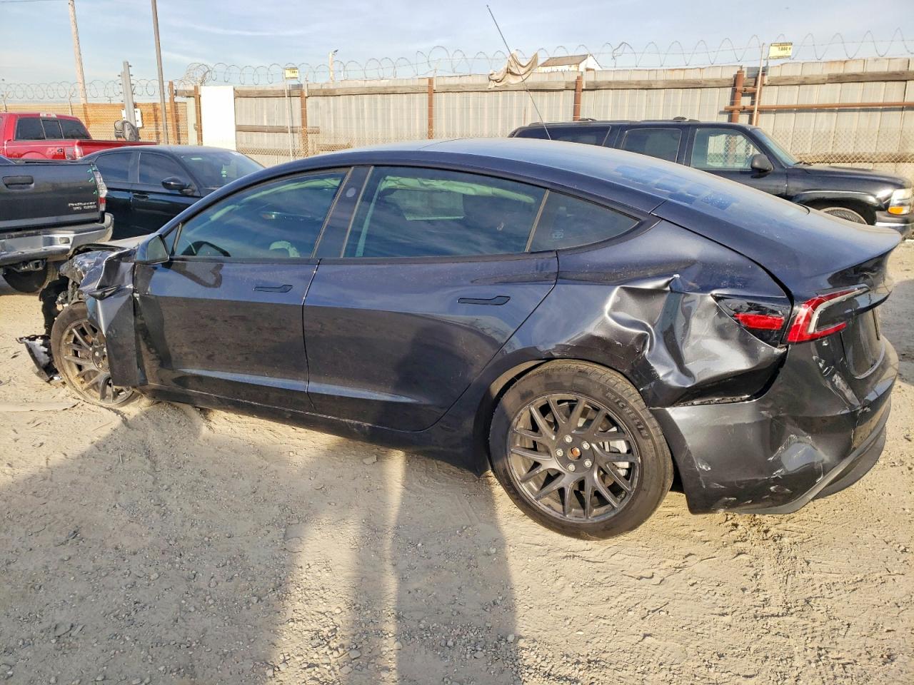 2024 TESLA MODEL 3 photo 2