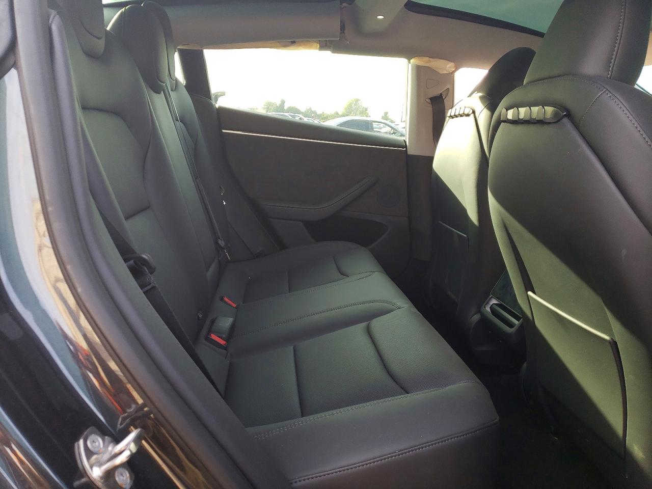2024 TESLA MODEL 3 photo 10