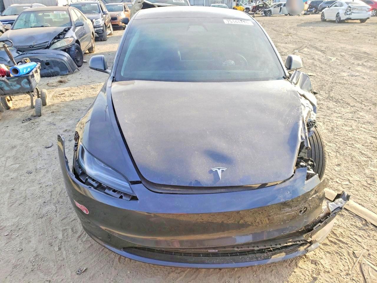 2024 TESLA MODEL 3 photo 5