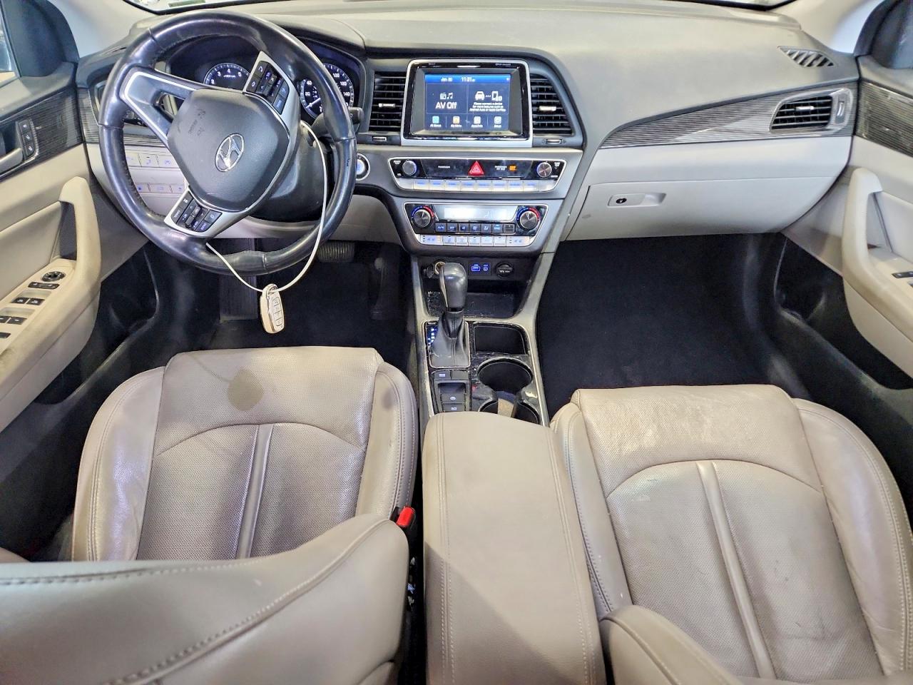 2018 HYUNDAI SONATA SPORT photo 15