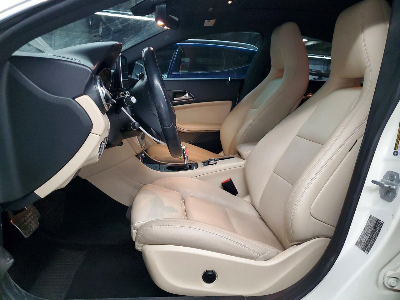 2016 MERCEDES-BENZ CLA 250 4MATIC photo 19