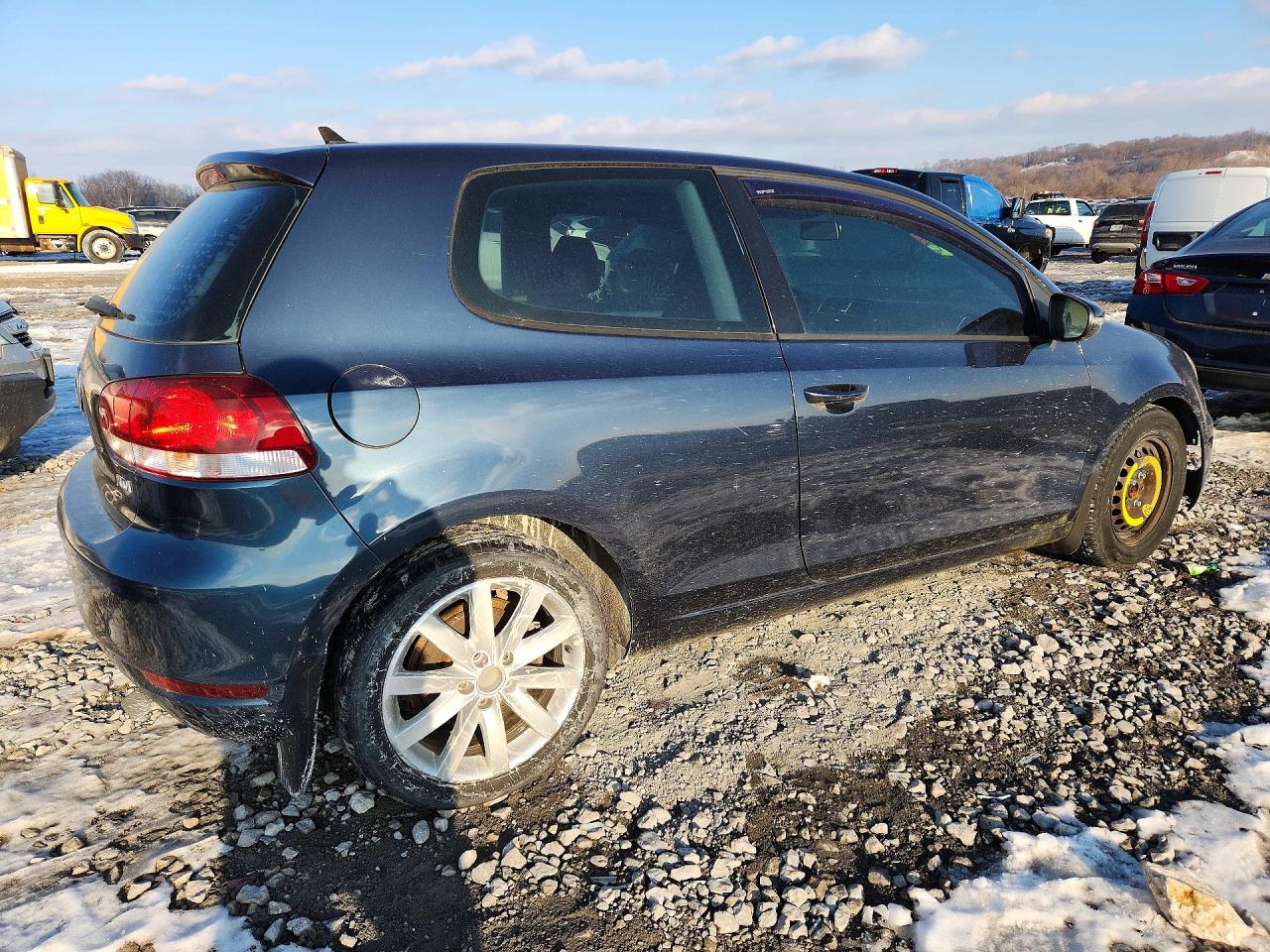 2011 VOLKSWAGEN GOLF photo 3