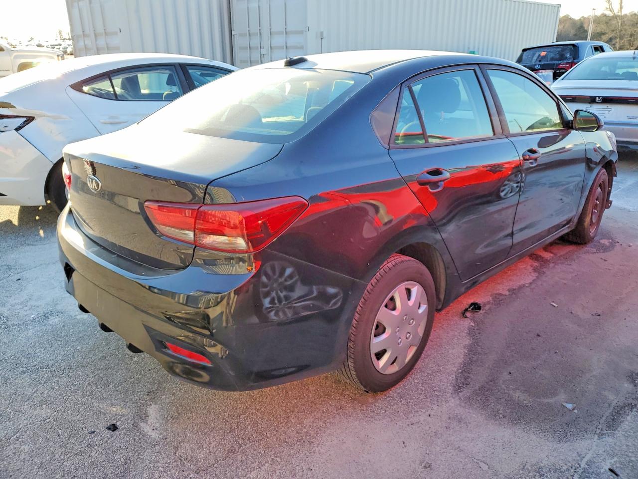 2018 KIA RIO LX photo 3