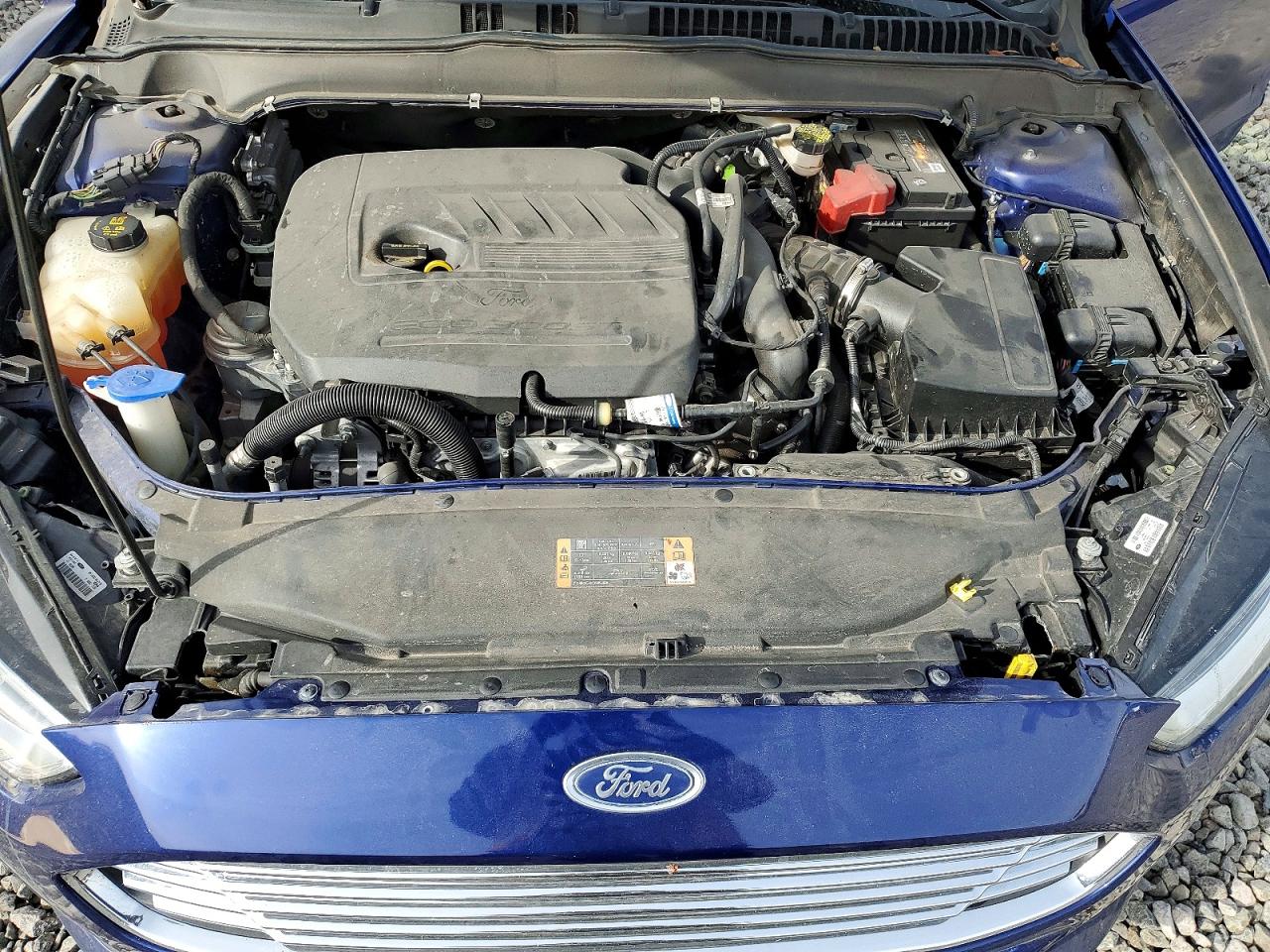 2015 FORD FUSION SE photo 11