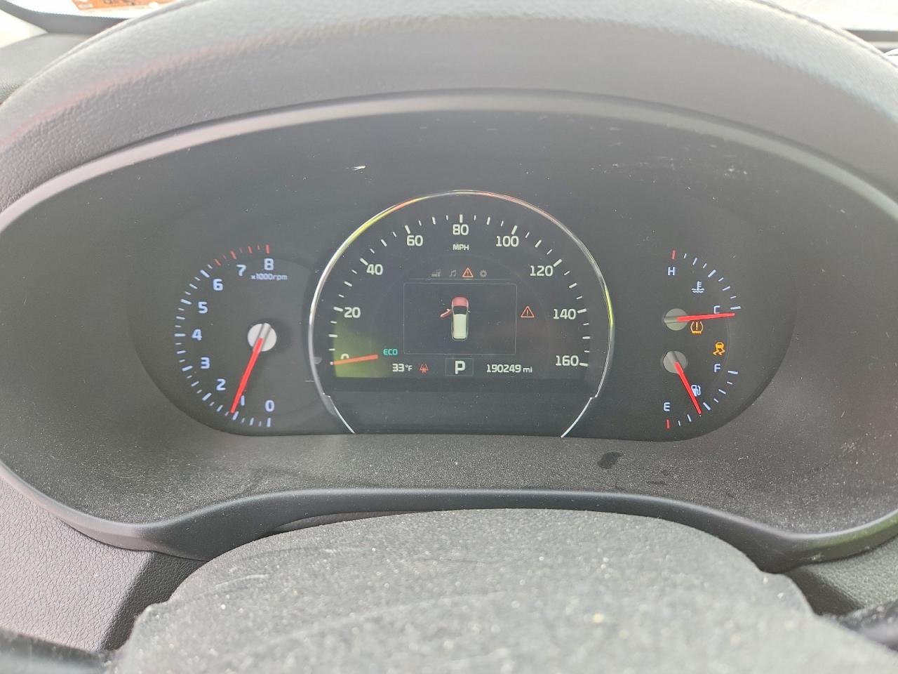 2017 KIA SORENTO LX photo 9
