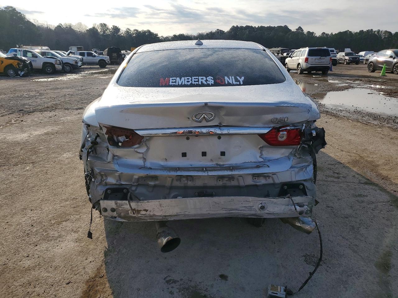 2015 INFINITI Q50 BASE photo 11