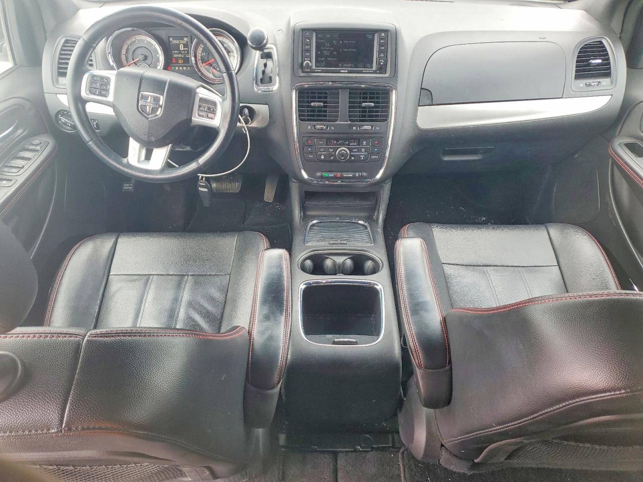 2015 DODGE GRAND CARAVAN photo 8