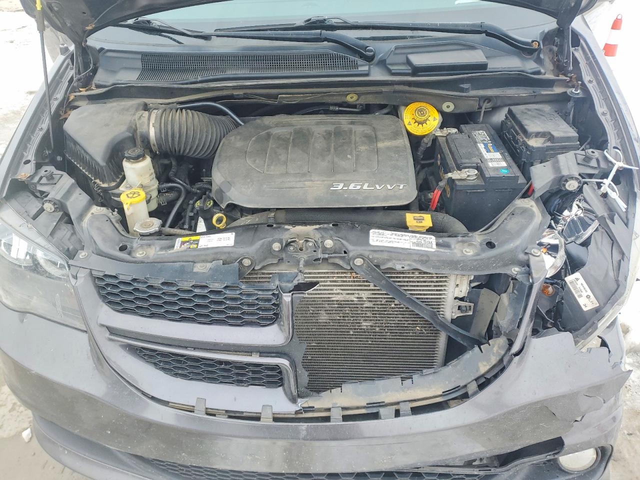 2015 DODGE GRAND CARAVAN photo 12