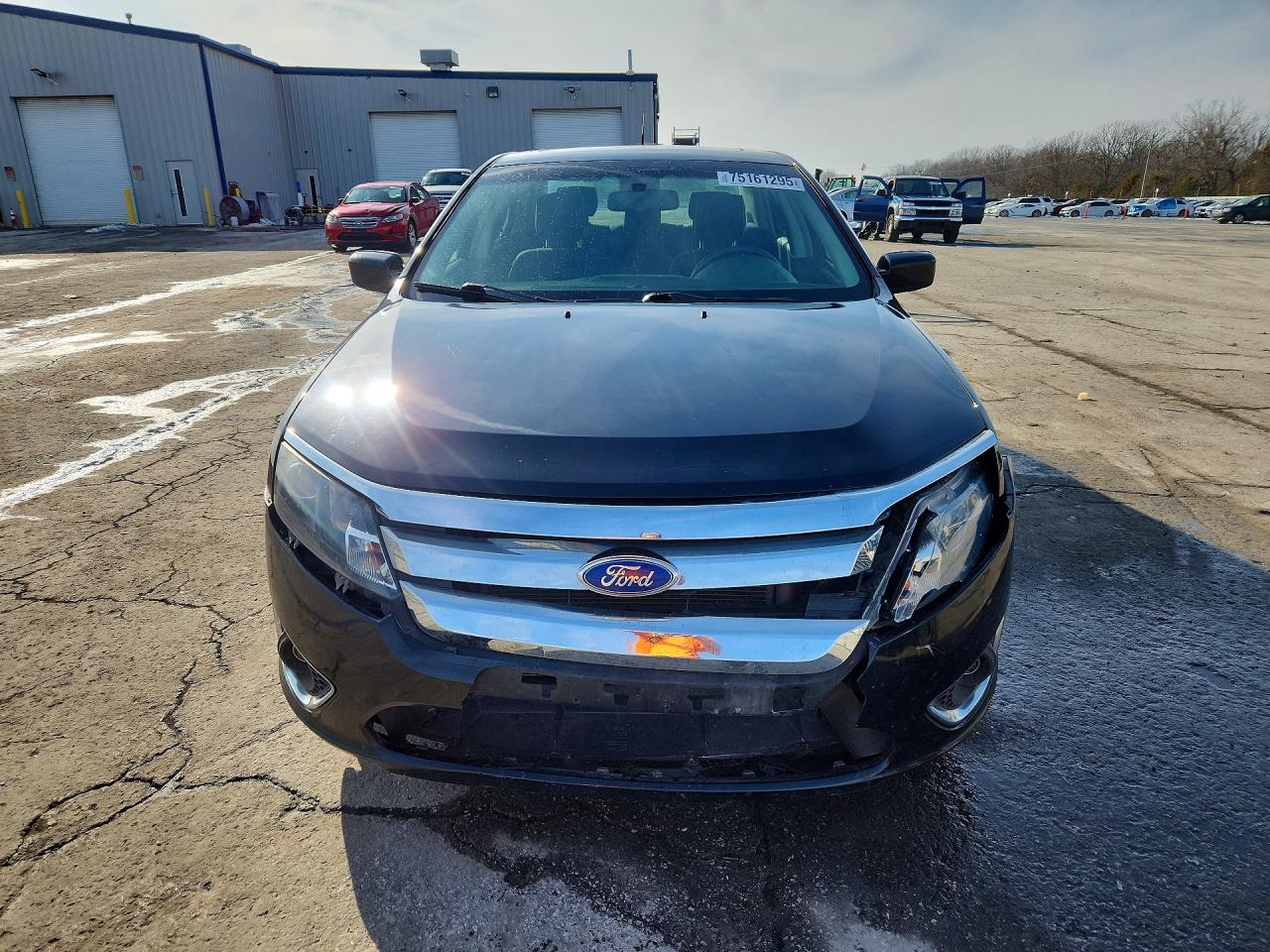 2011 FORD FUSION SE photo 13