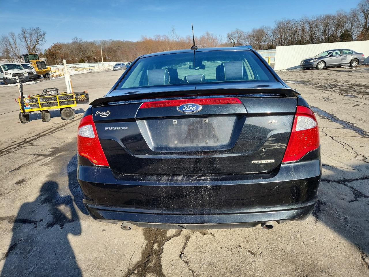 2011 FORD FUSION SE photo 16
