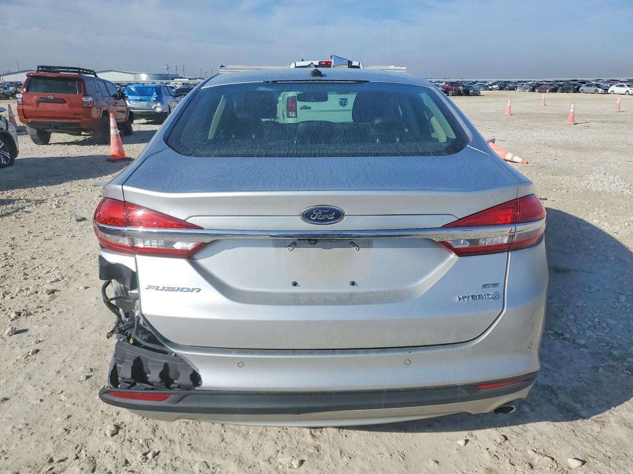 2018 FORD FUSION SE HYBRID photo 6