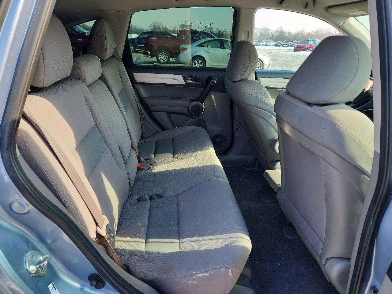 2010 HONDA CR-V LX photo 21
