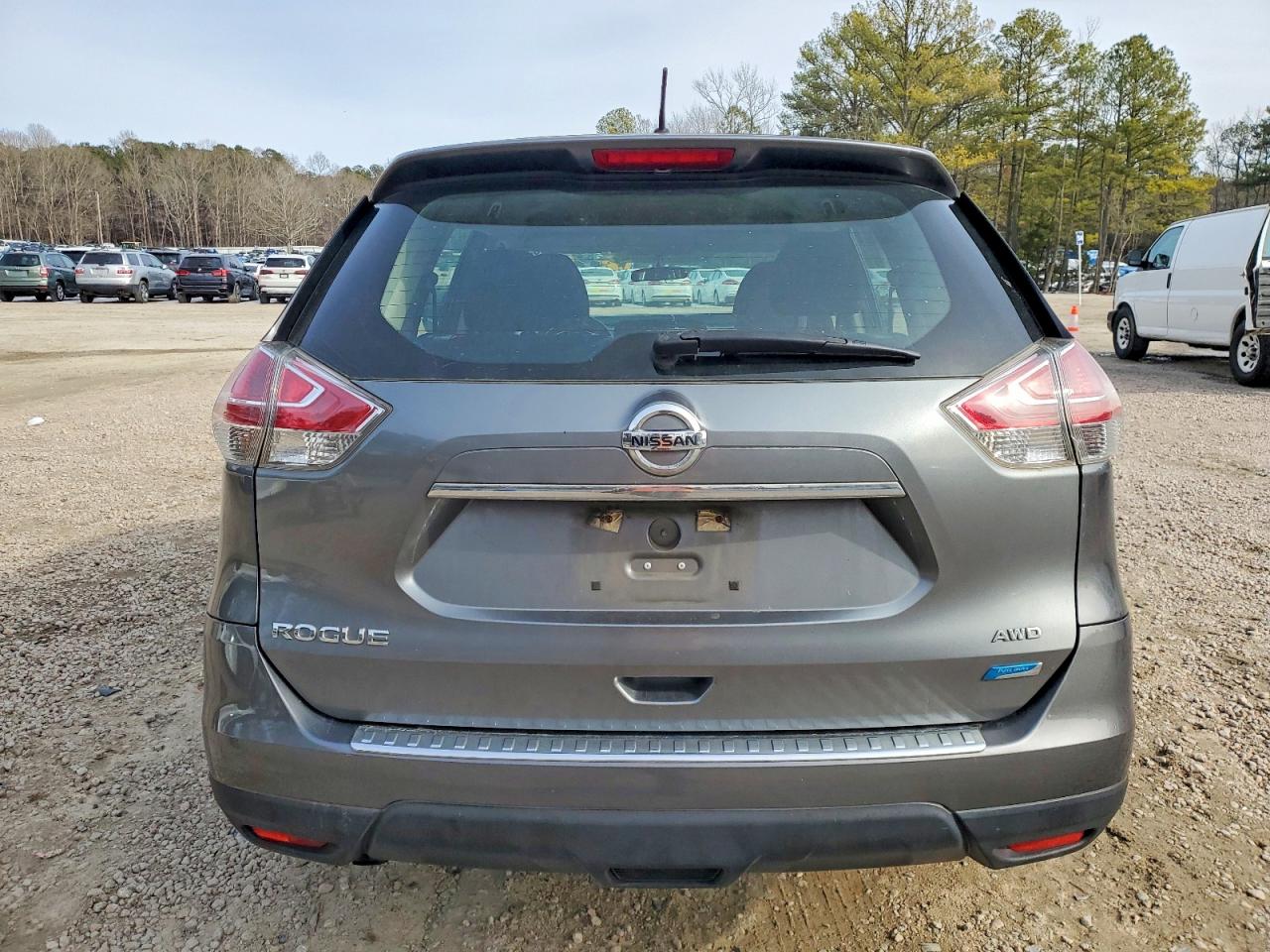 2014 NISSAN ROGUE S photo 6
