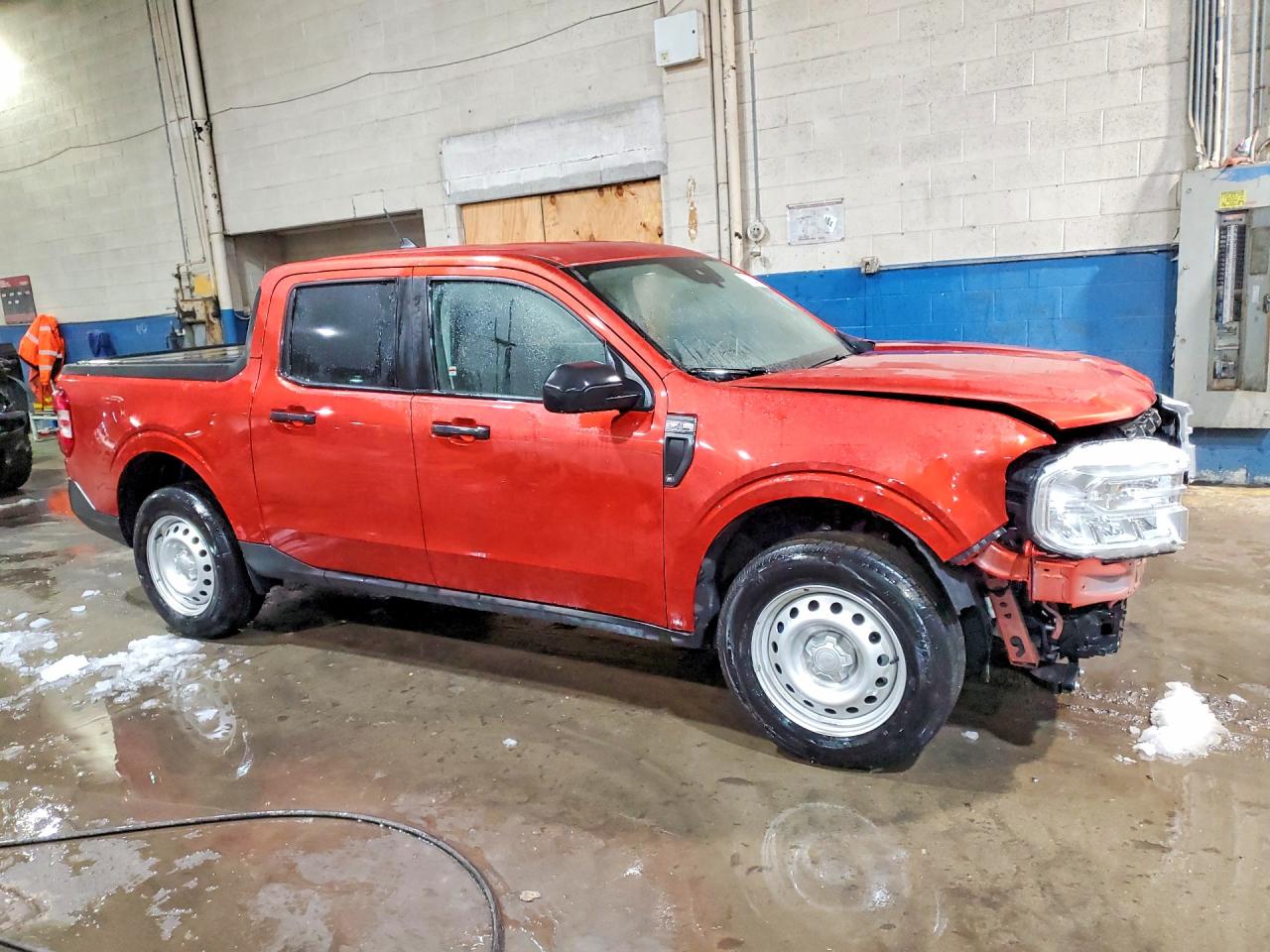 2024 FORD MAVERICK XL photo 4