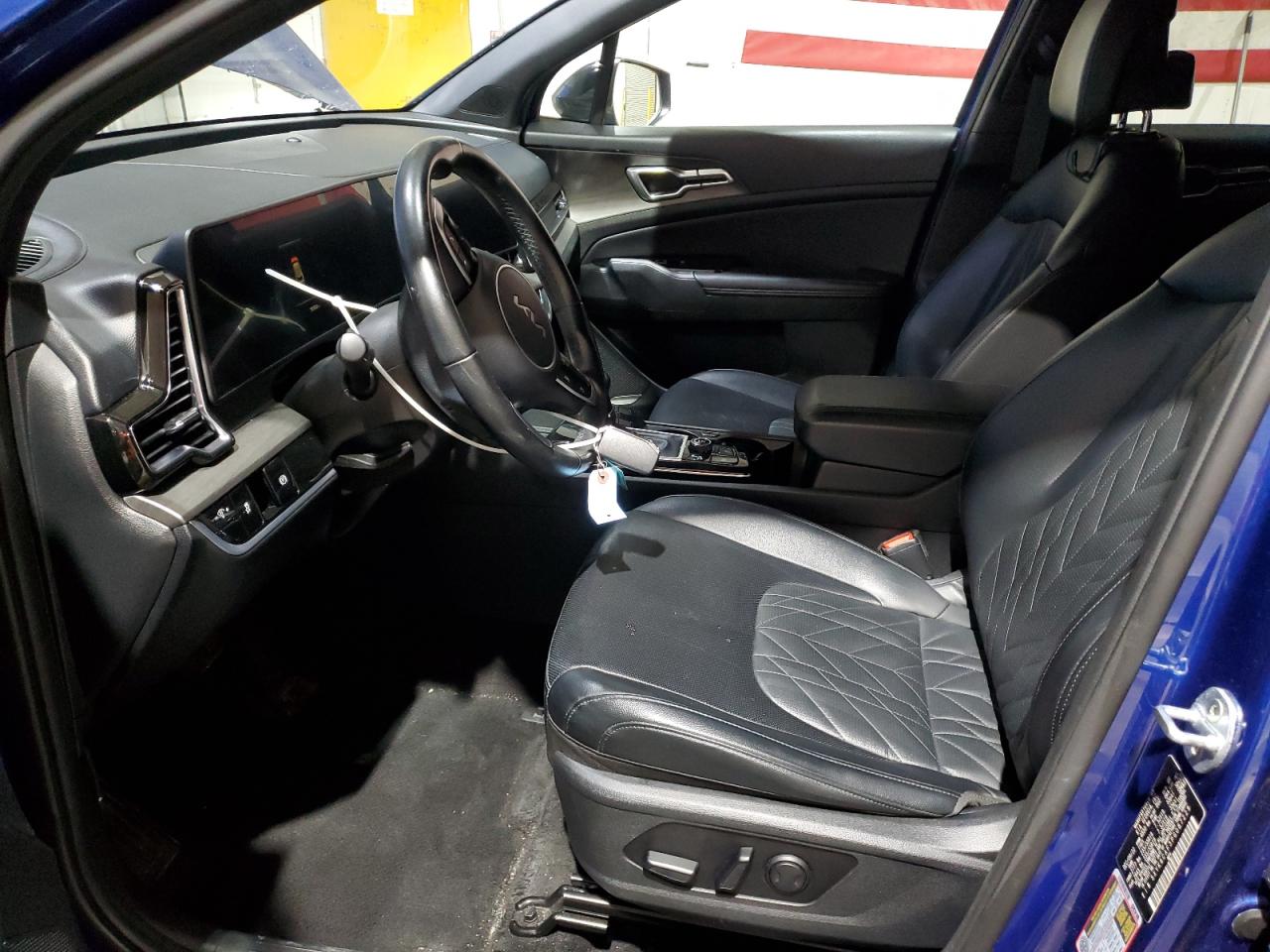 2023 KIA SPORTAGE X-LINE photo 7