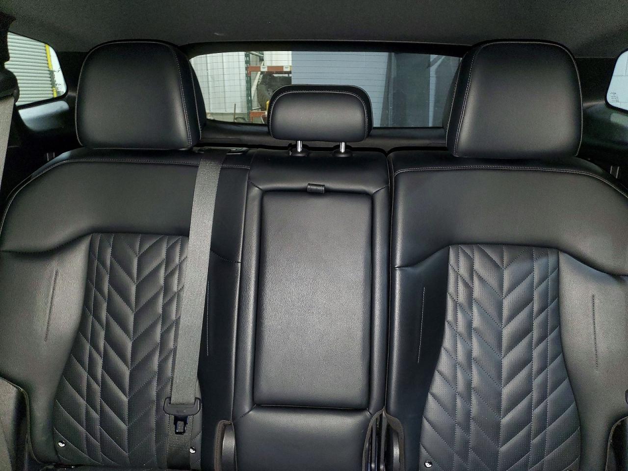 2023 KIA SPORTAGE X-LINE photo 10