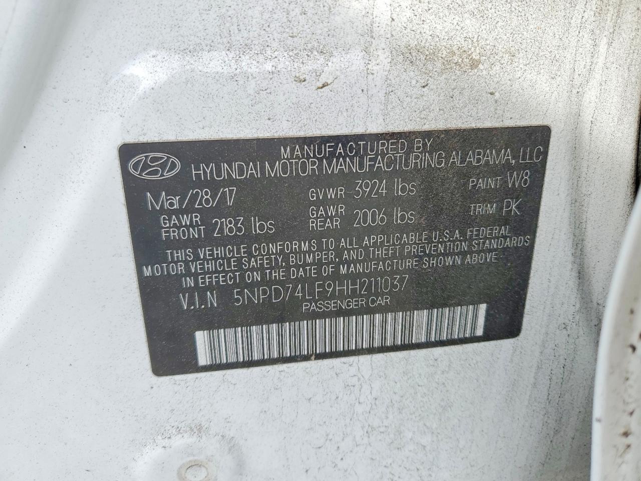 2017 HYUNDAI ELANTRA SE photo 12