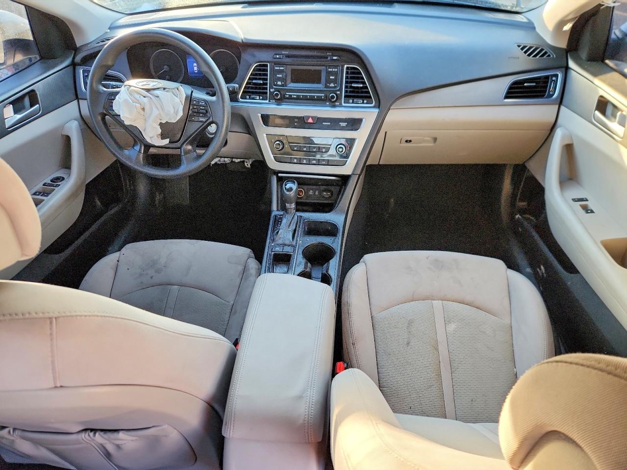 2015 HYUNDAI SONATA SE photo 15