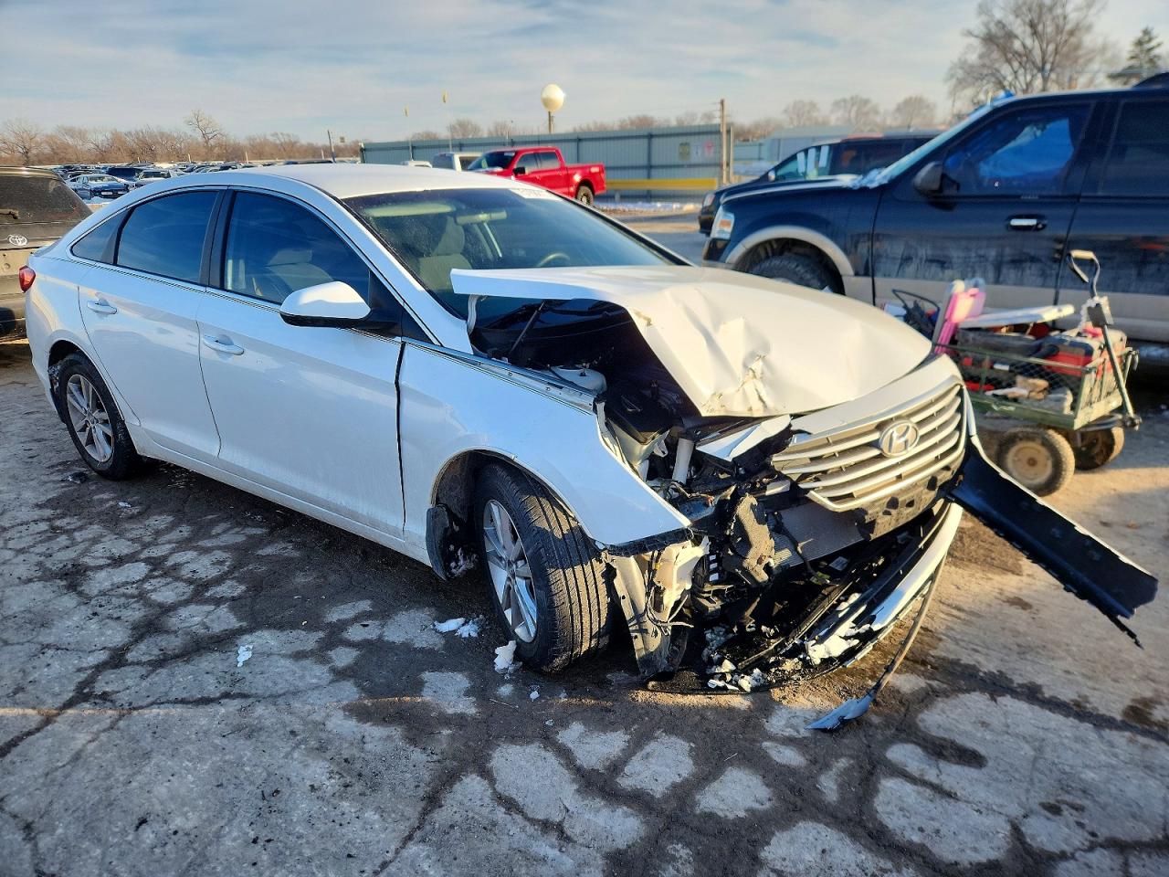 2015 HYUNDAI SONATA SE photo 7