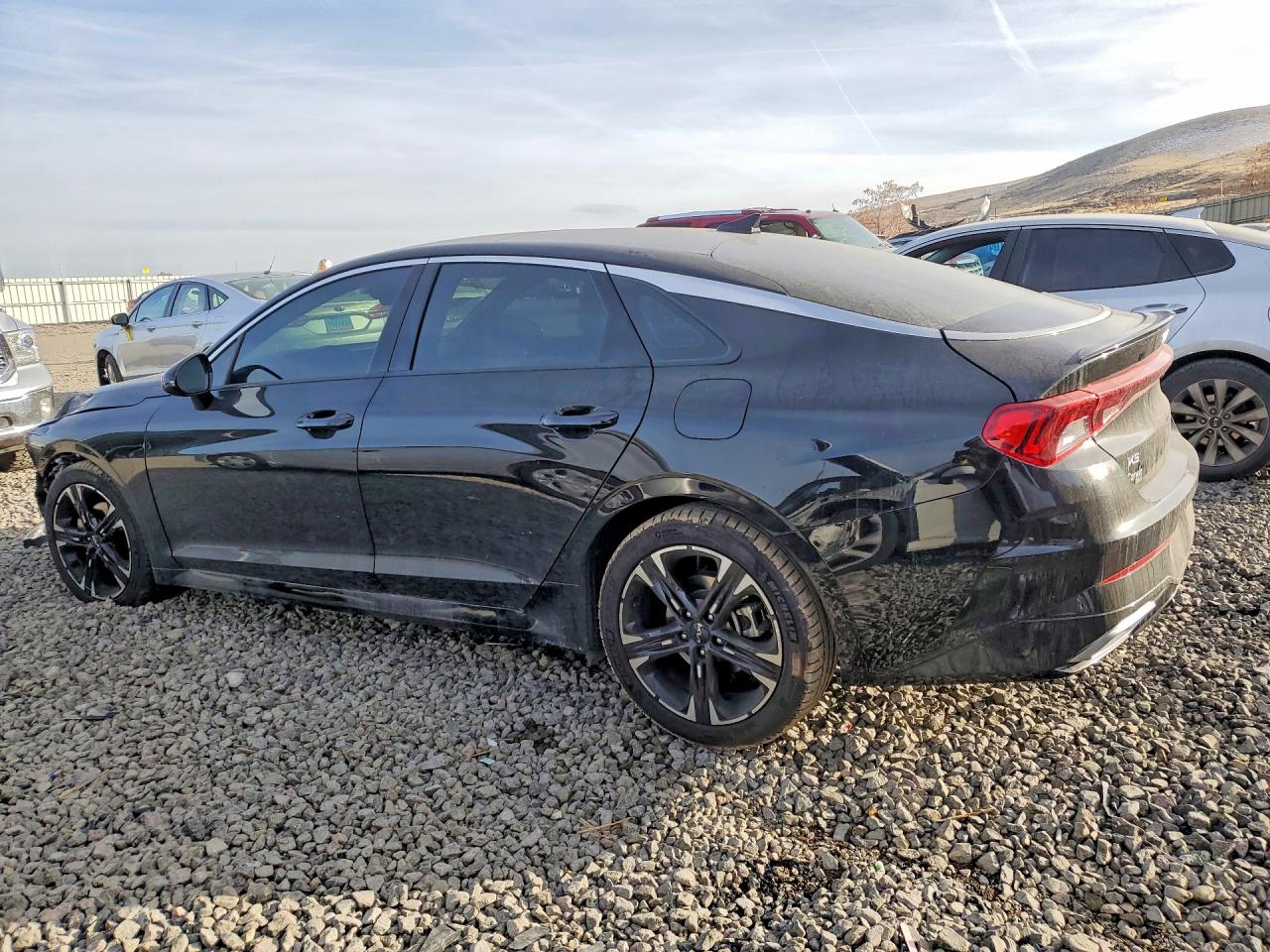 2023 KIA K5 GT LINE photo 2