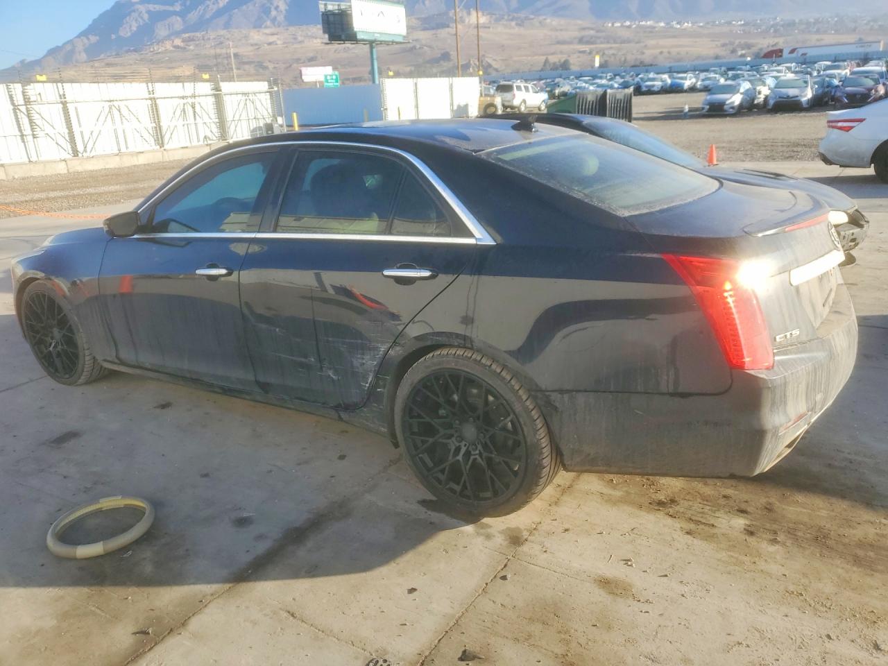 2014 CADILLAC CTS LUXURY COLLECTION photo 2