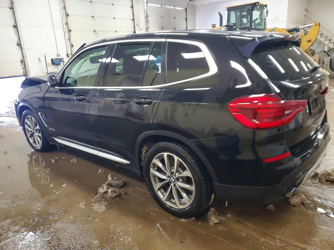 2018 BMW X3 XDRIVE30I photo 2