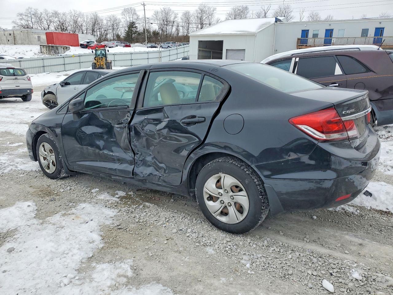 2015 HONDA CIVIC LX photo 3