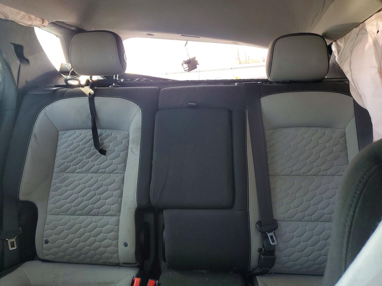 2020 CHEVROLET EQUINOX LS photo 28