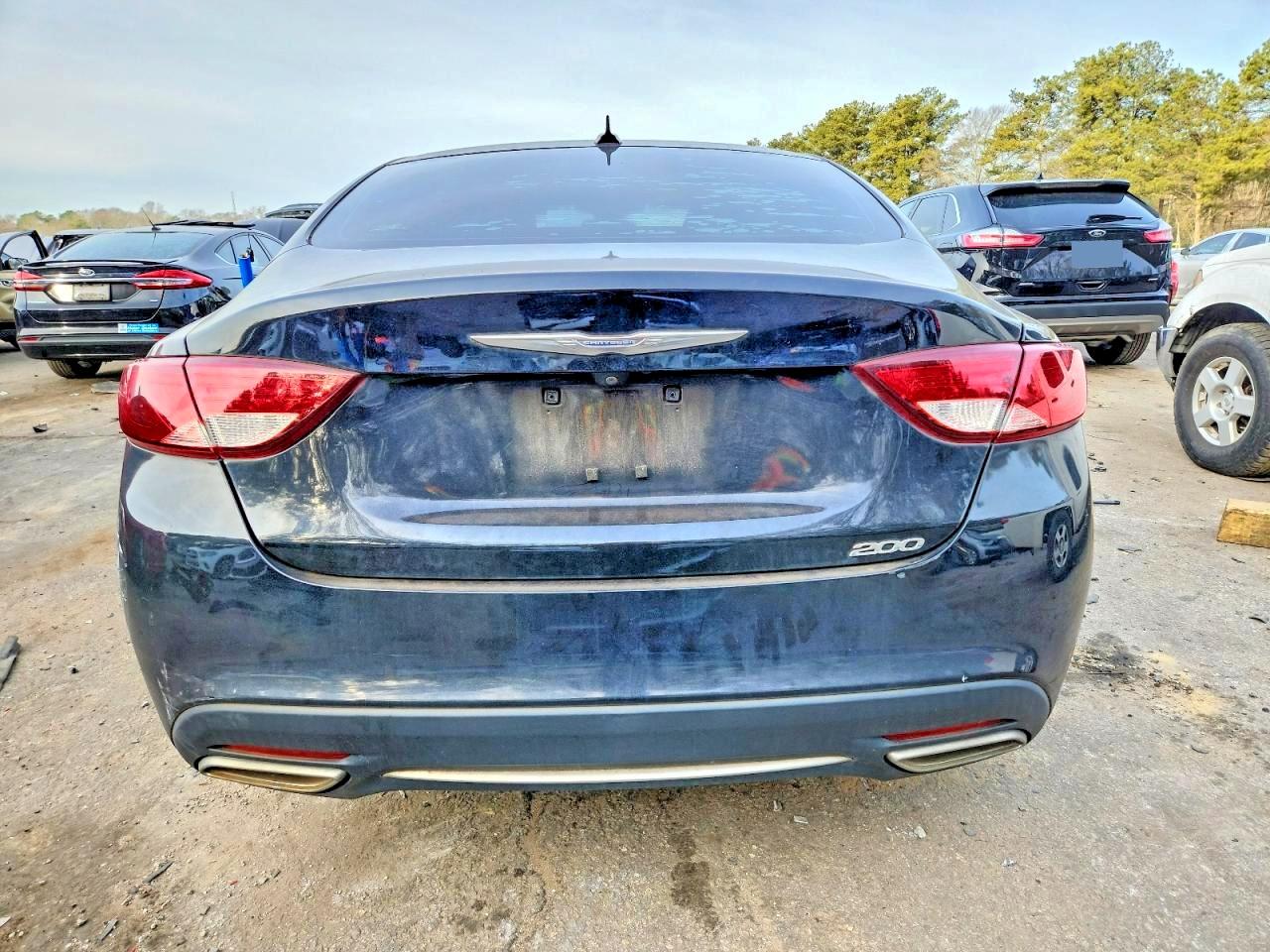 2016 CHRYSLER 200 LIMITED photo 6