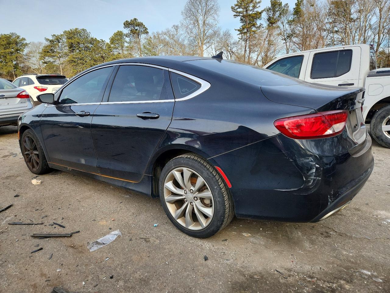 2016 CHRYSLER 200 LIMITED photo 2