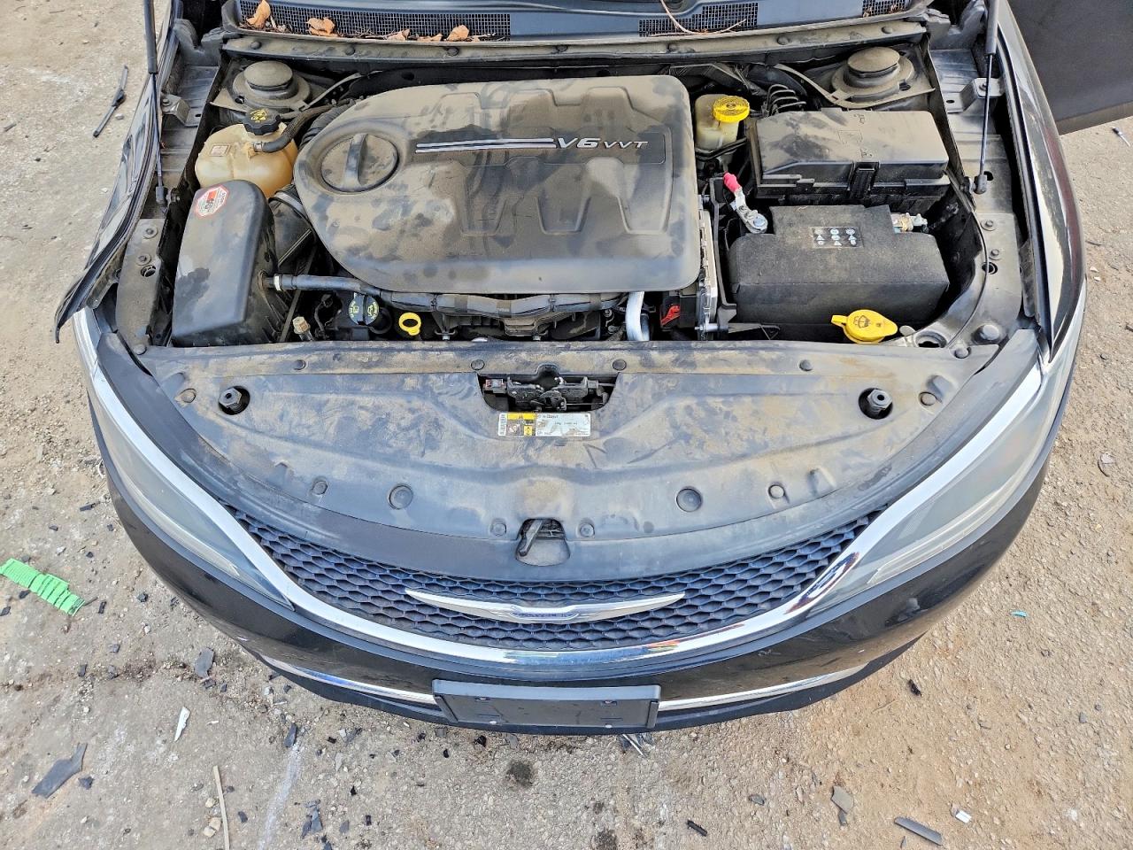 2016 CHRYSLER 200 LIMITED photo 11