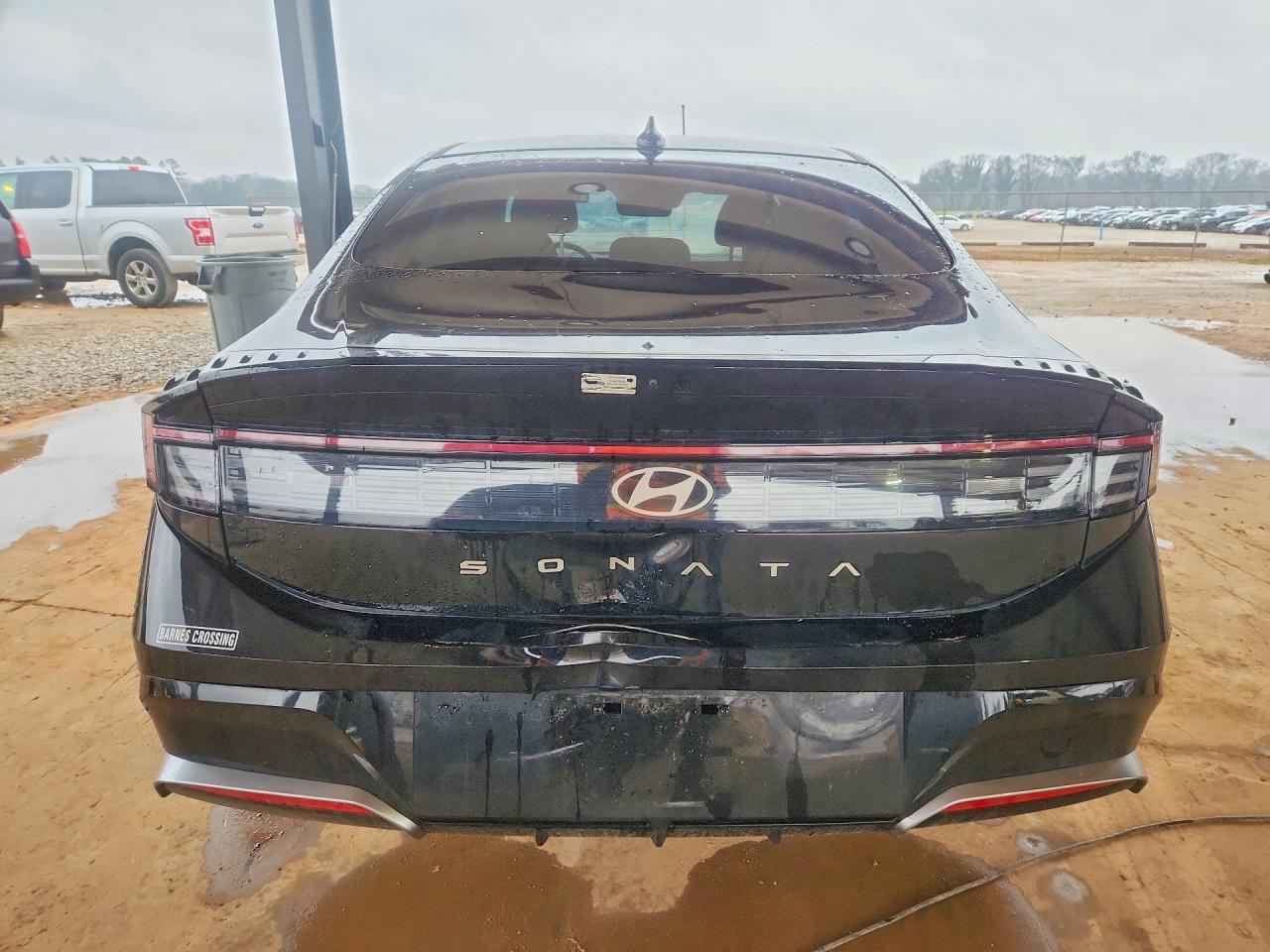 2025 HYUNDAI SONATA SEL photo 16