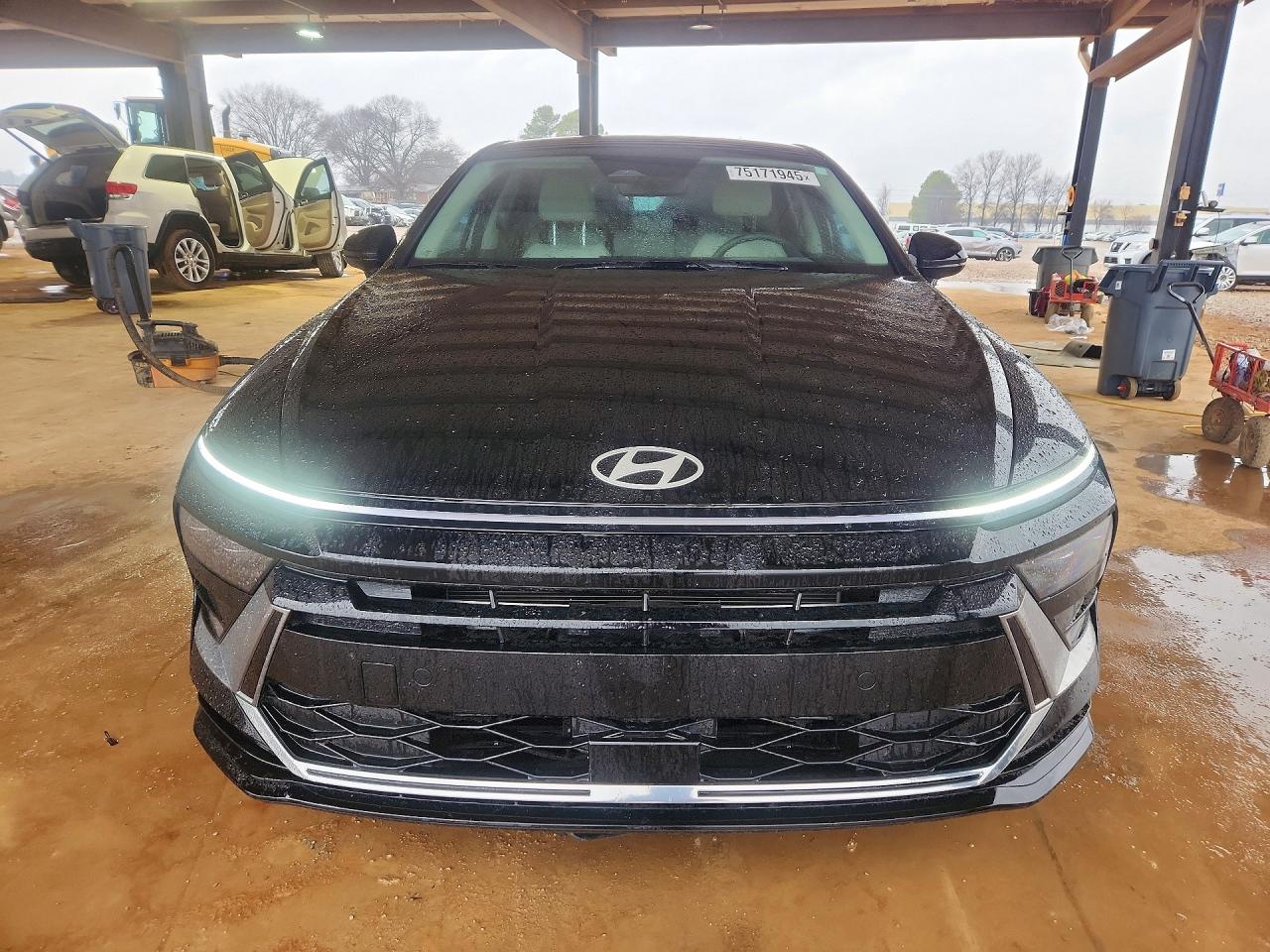 2025 HYUNDAI SONATA SEL photo 13