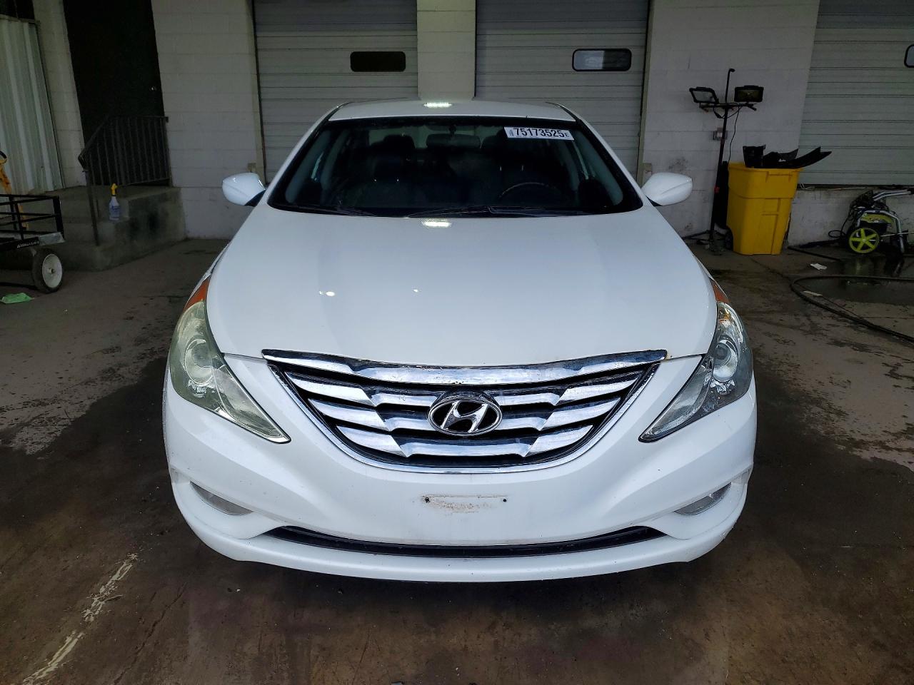 2011 HYUNDAI SONATA SE 2.0T photo 9