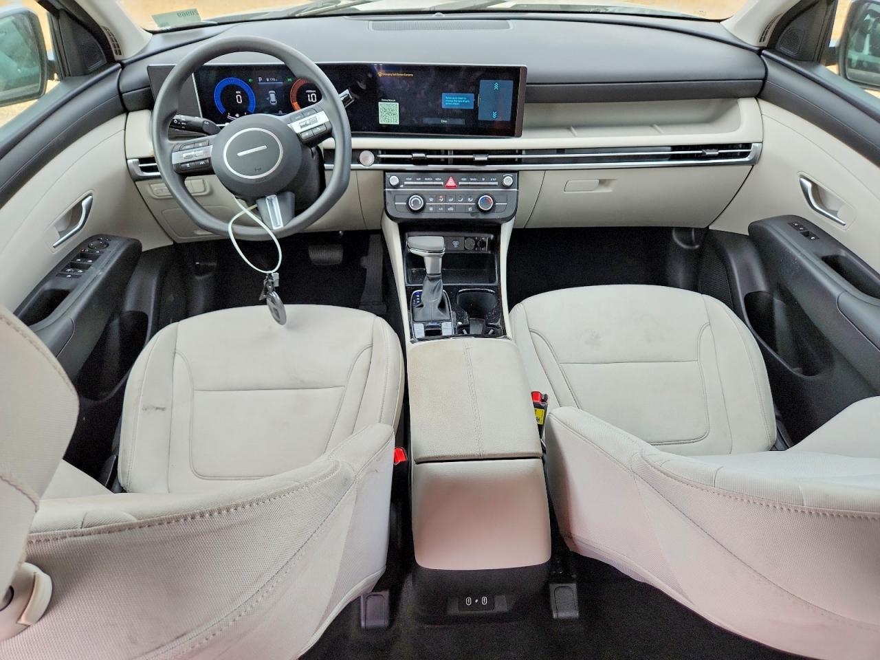 2026 HYUNDAI TUCSON SE photo 28