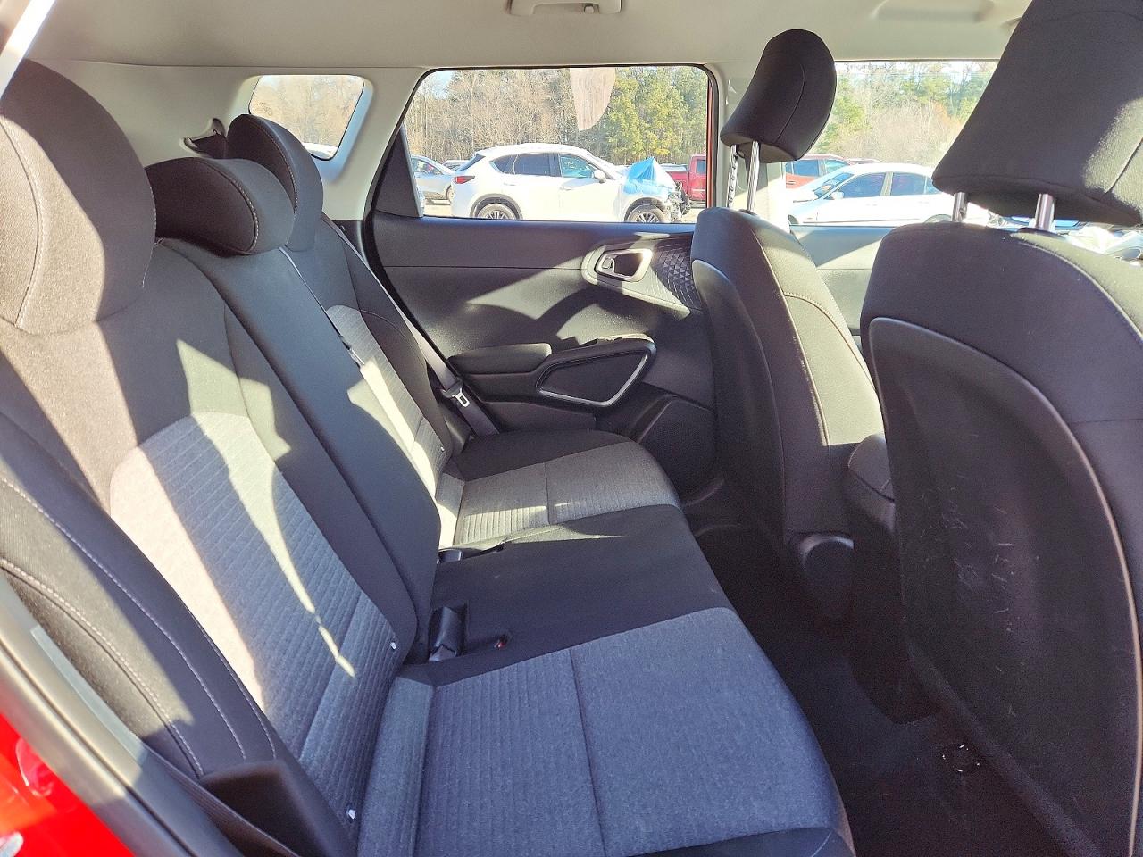 2021 KIA SOUL S photo 11