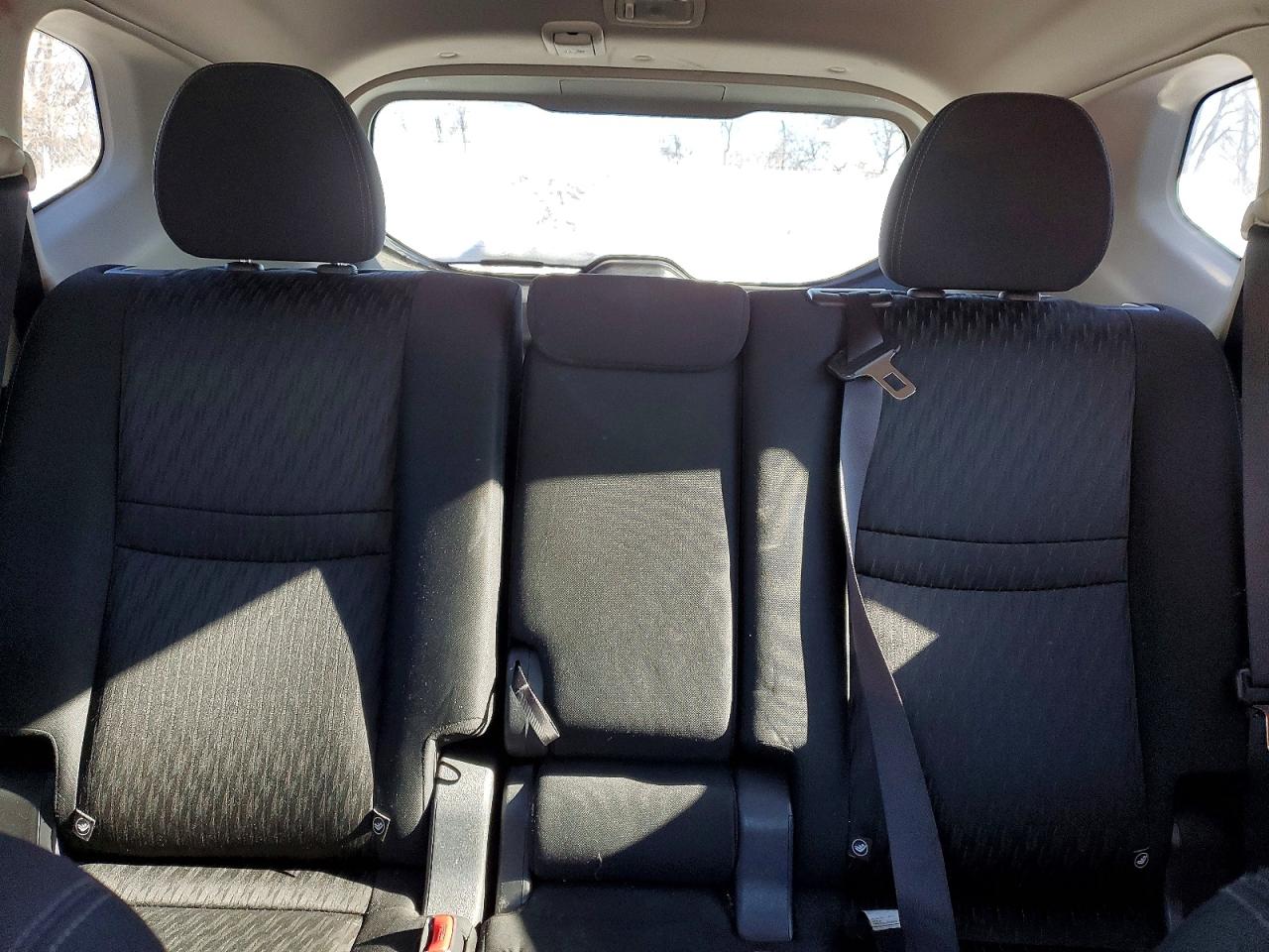 2018 NISSAN ROGUE SV photo 28