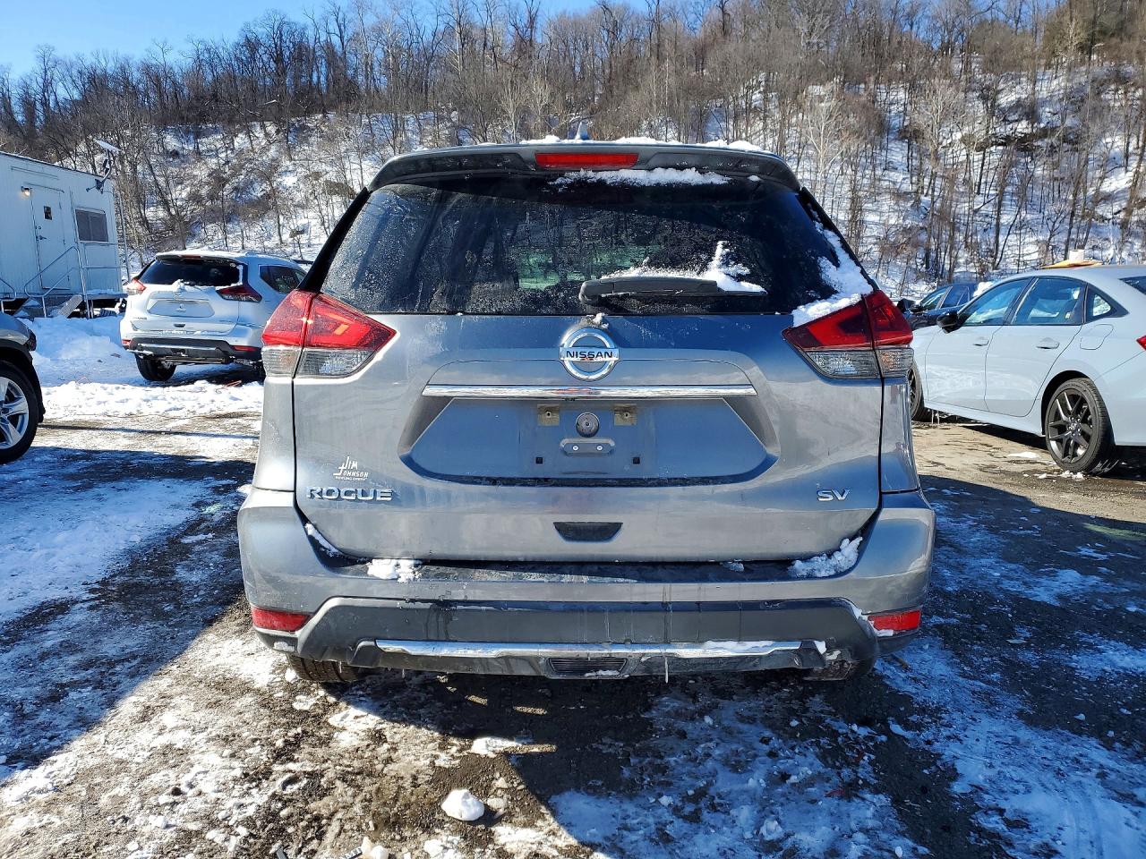 2018 NISSAN ROGUE SV photo 16