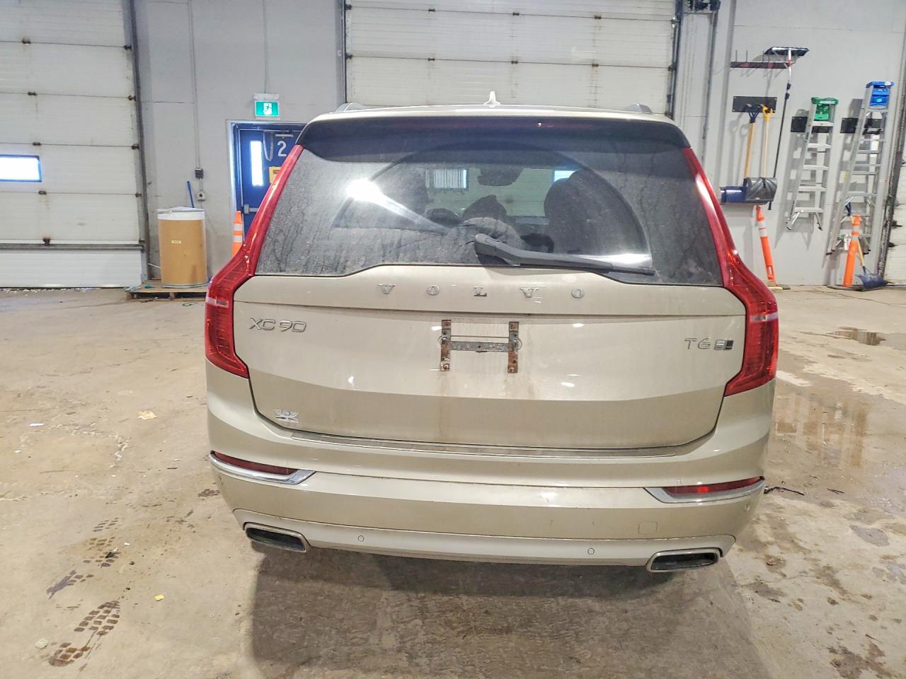 2016 VOLVO XC90 T6 photo 6