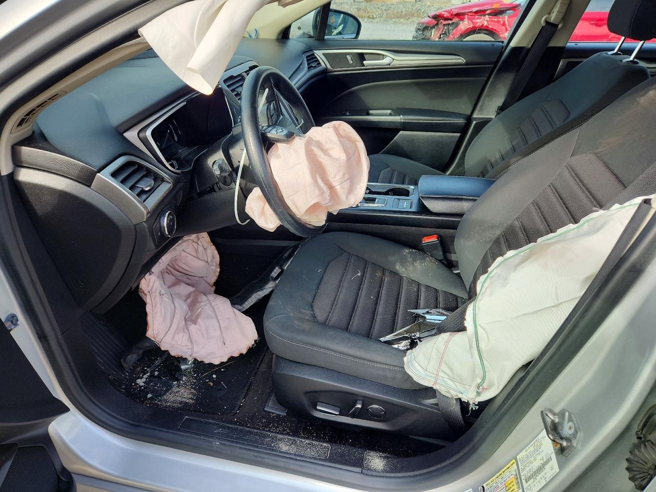 2019 FORD FUSION SE photo 7