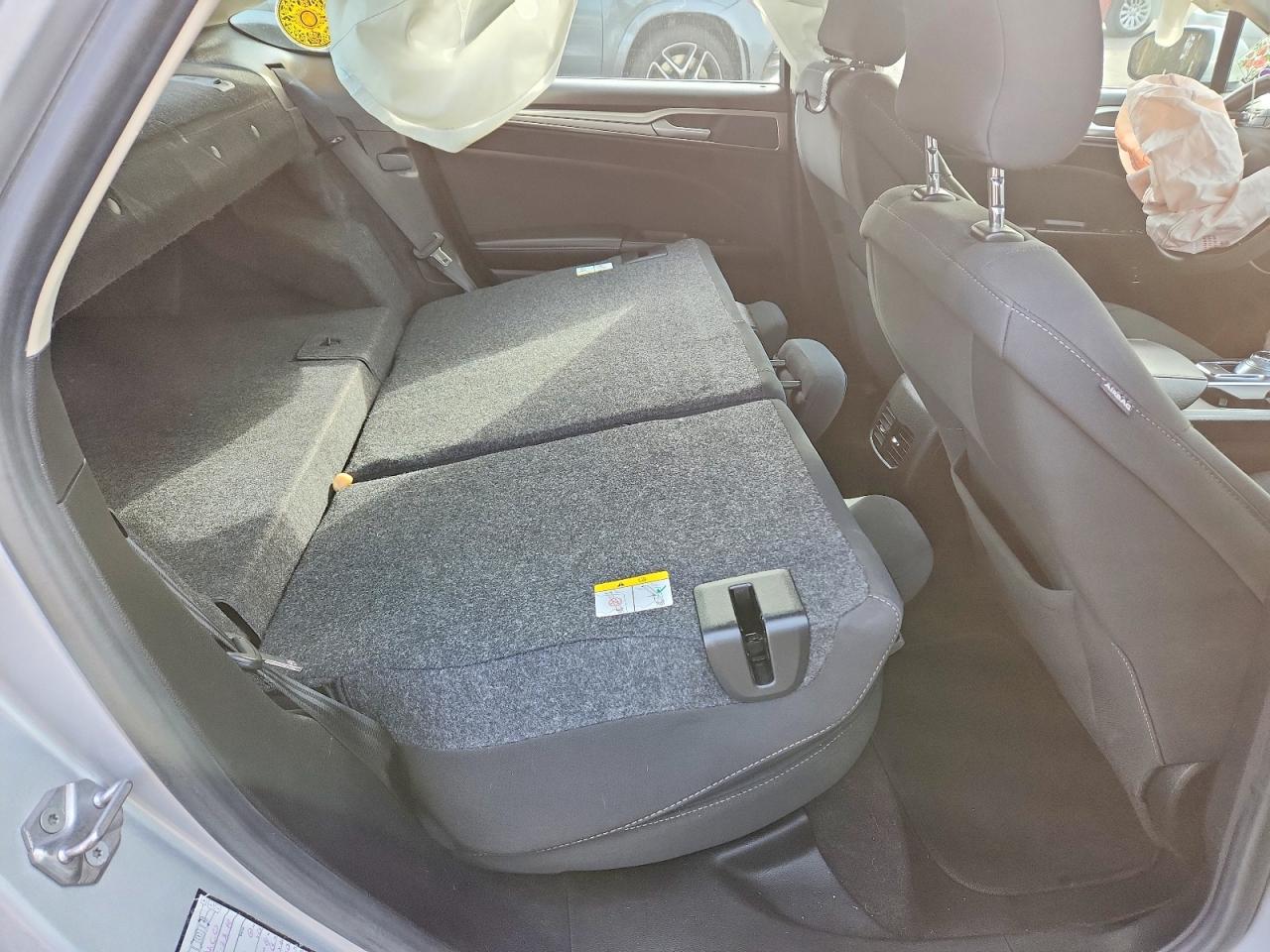 2019 FORD FUSION SE photo 10