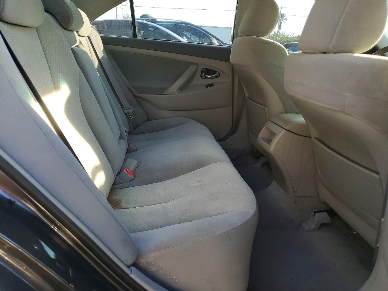 2007 TOYOTA CAMRY LE photo 19