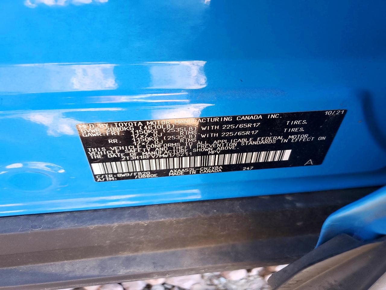 2021 TOYOTA RAV4 LE photo 37