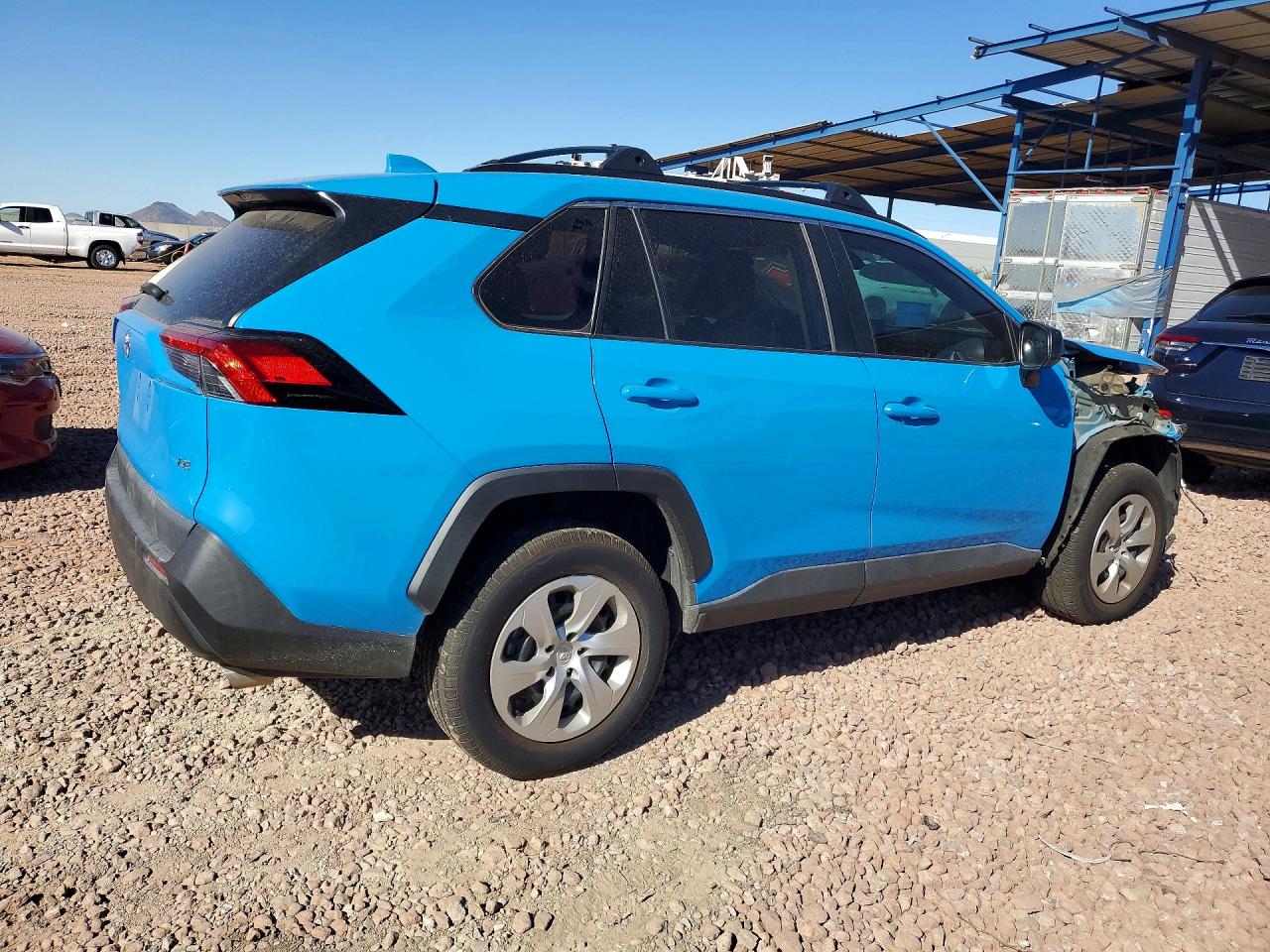 2021 TOYOTA RAV4 LE photo 7