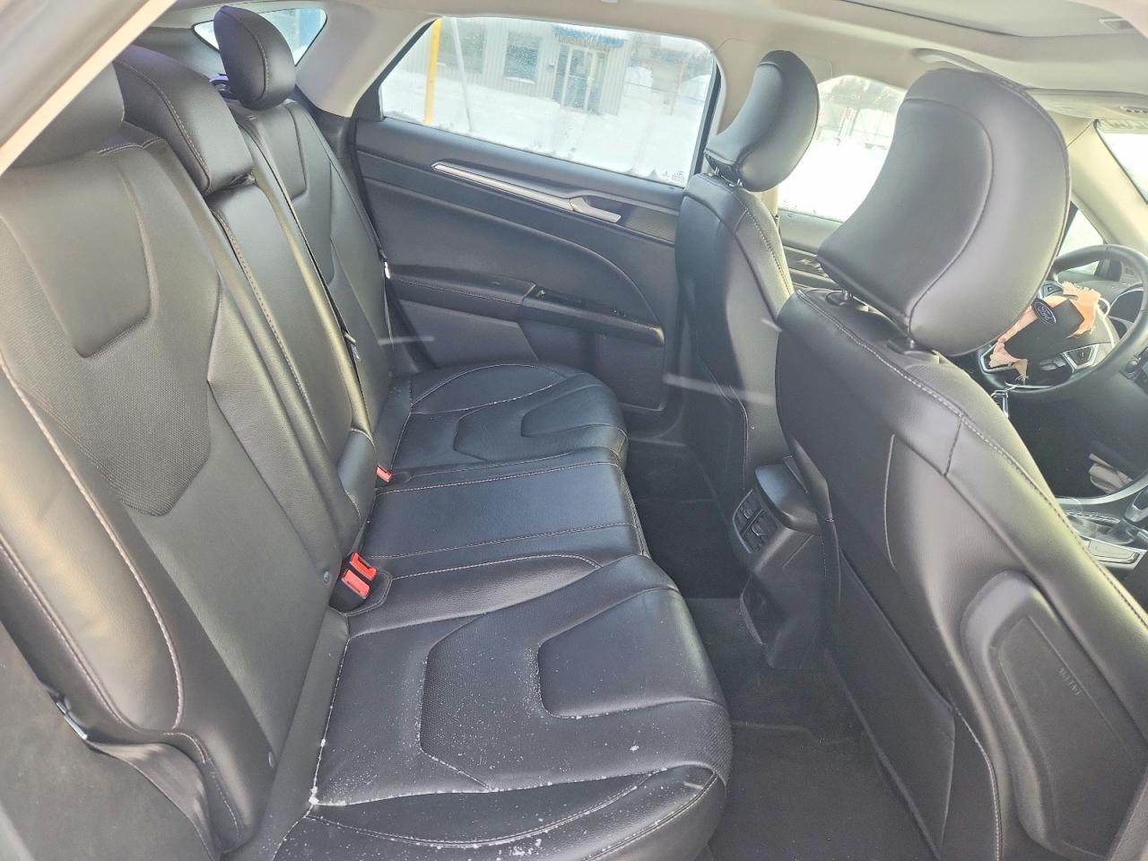 2015 FORD FUSION TITANIUM photo 28