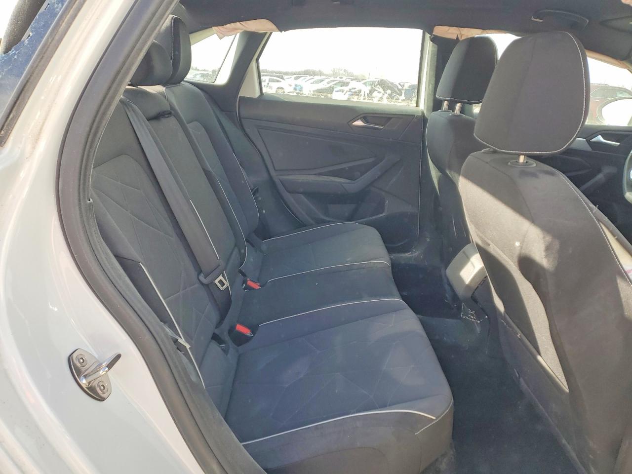 2025 VOLKSWAGEN JETTA SPORT photo 19