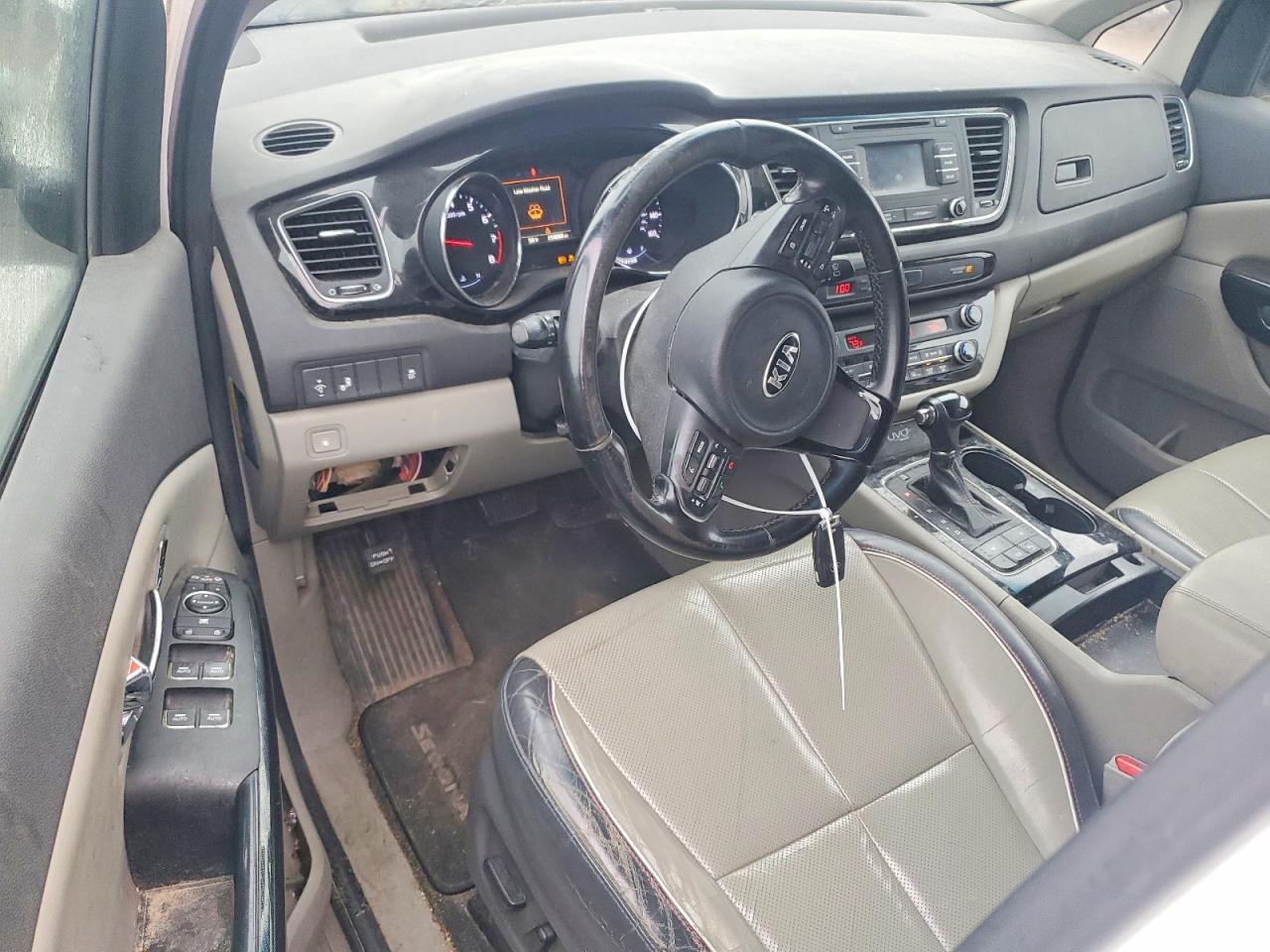 2016 KIA SEDONA EX photo 22