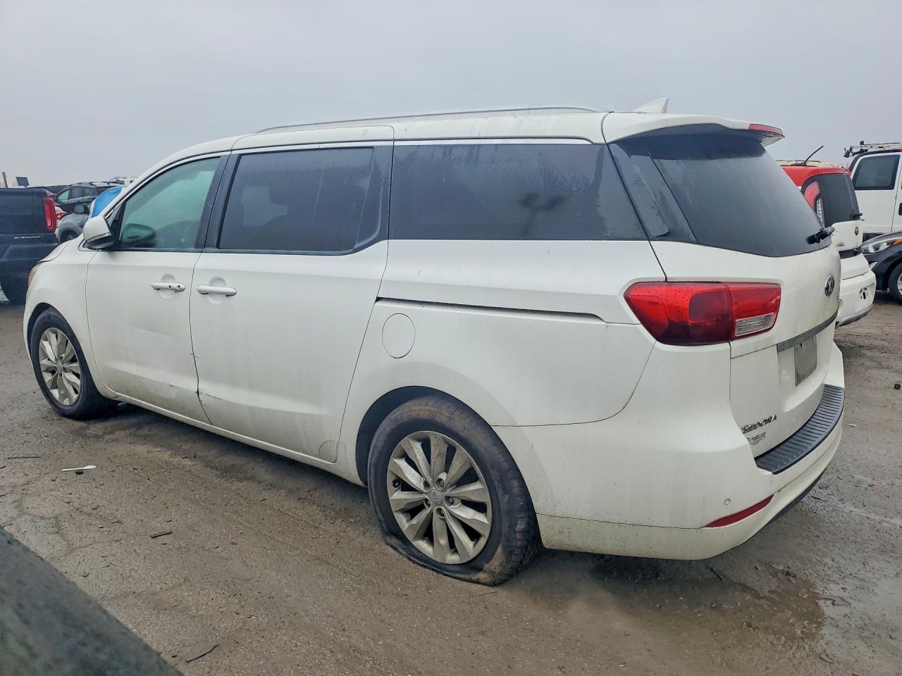 2016 KIA SEDONA EX photo 4