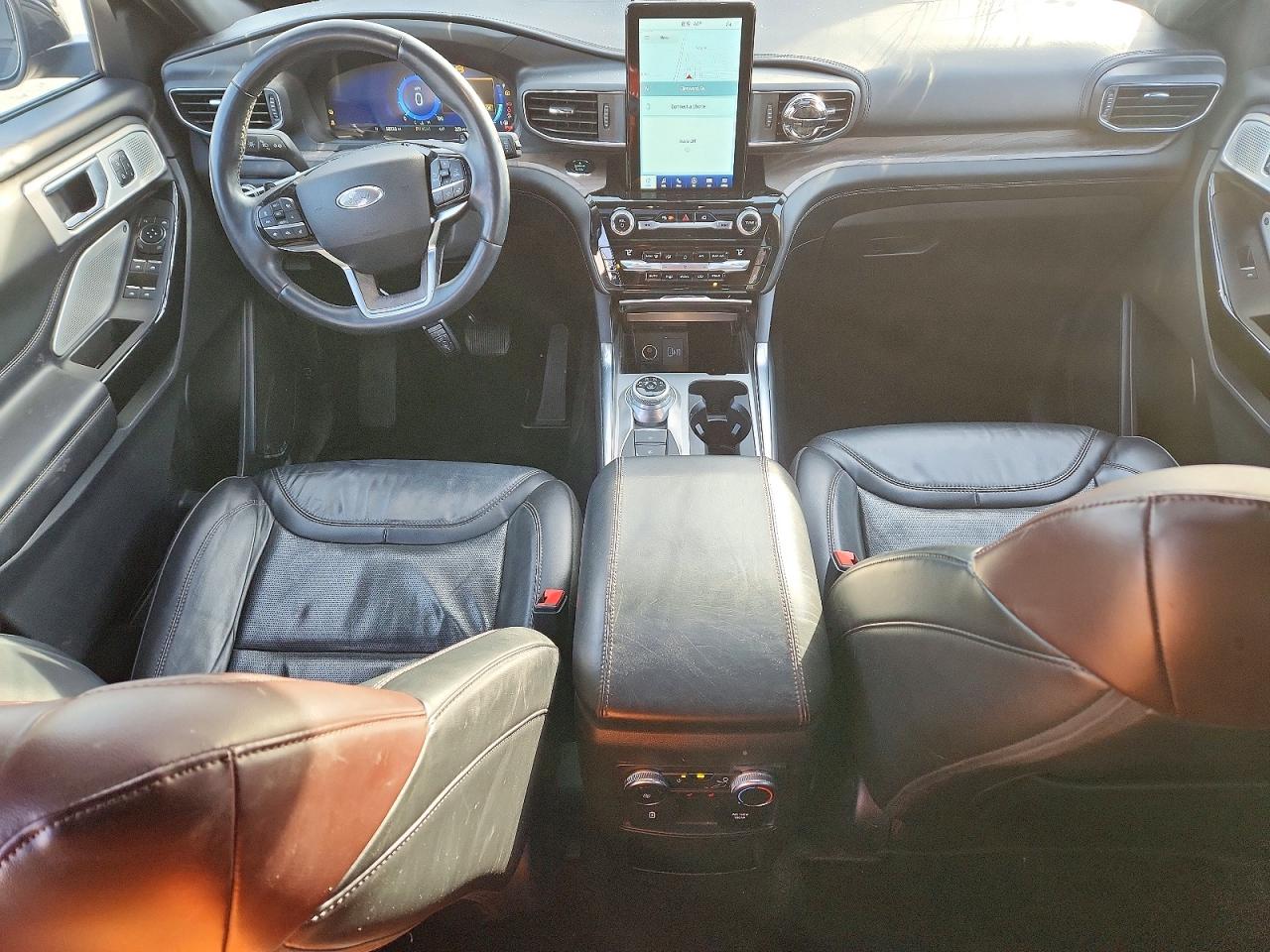 2021 FORD EXPLORER PLATINUM photo 8